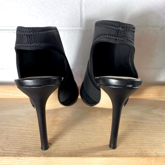 KAREN MILLEN Leather Black Open Toe Bootie Heels - Picture 4 of 6